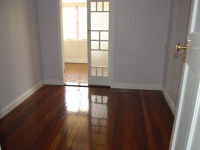 46 Whitehill Road, Eastern Heights QLD 4305