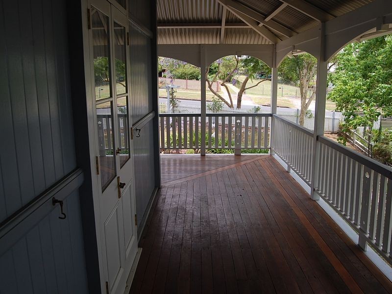 46 Whitehill Road, Eastern Heights QLD 4305