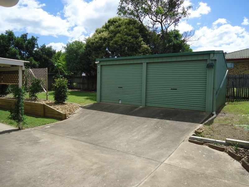 4 Hillcrest Place, Flinders View QLD 4305