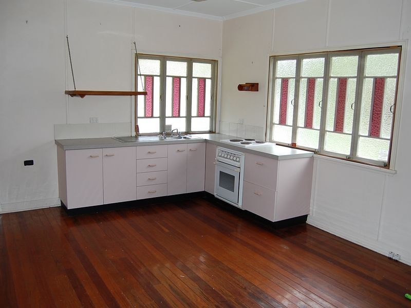 57 Alice Street, Silkstone QLD 4304
