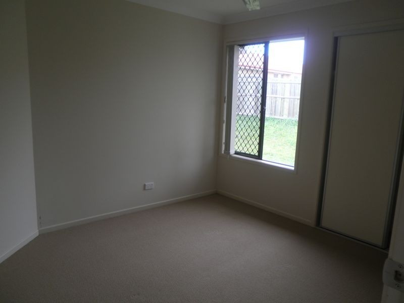 11 Acacia Close, Raceview QLD 4305