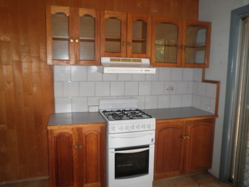 140 Woodend Rd, Woodend QLD 4305