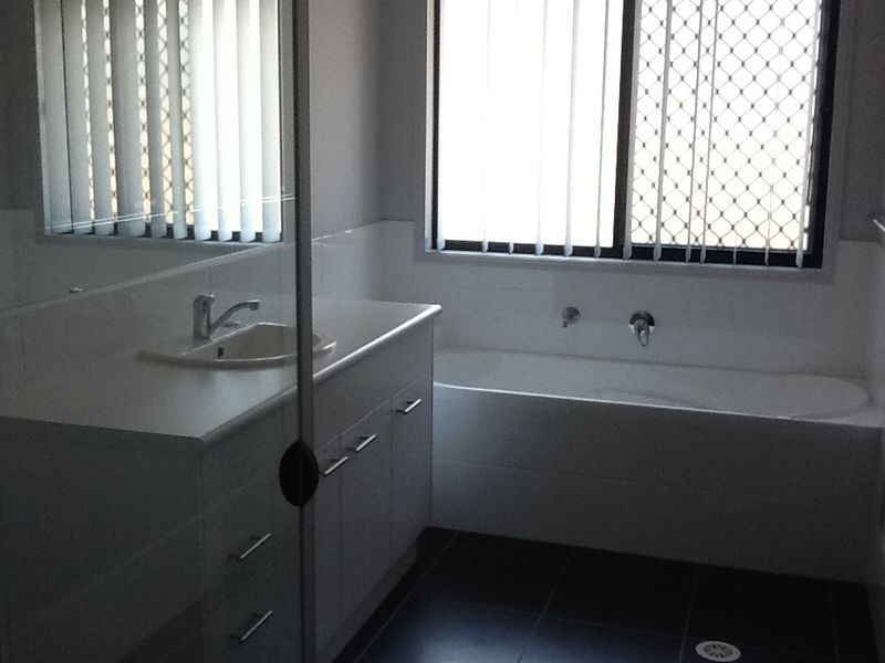 29 Shamrock Court, Chuwar QLD 4306