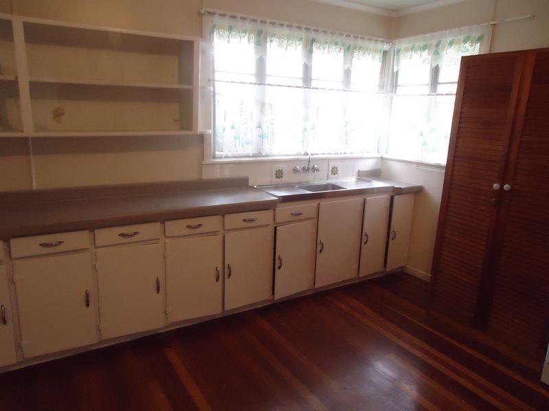 2 Bowers Street, Basin Pocket QLD 4305