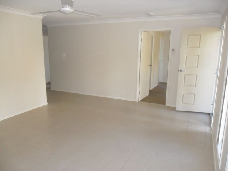 11 Bradfield Drive, Brassall QLD 4305