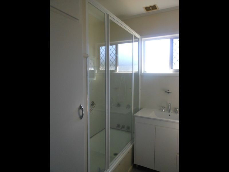 14 Jellicoe Street, Brassall QLD 4305