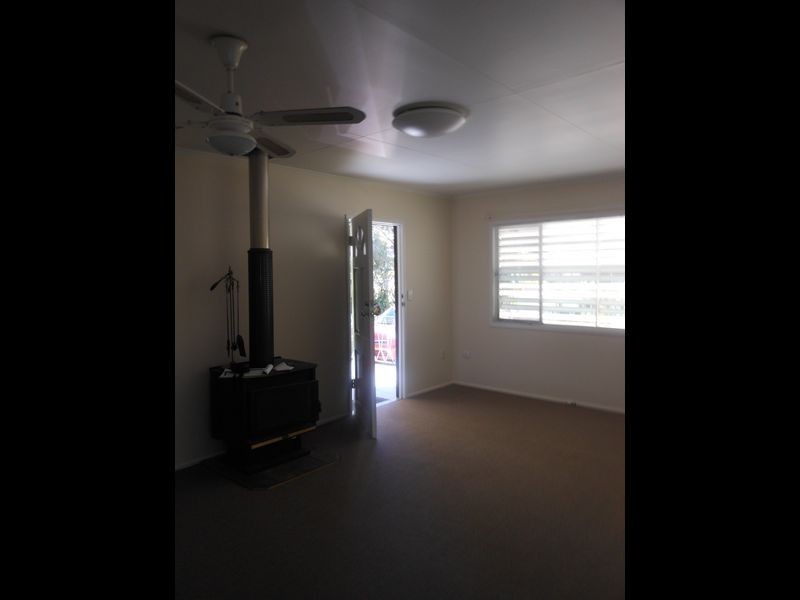 14 Jellicoe Street, Brassall QLD 4305