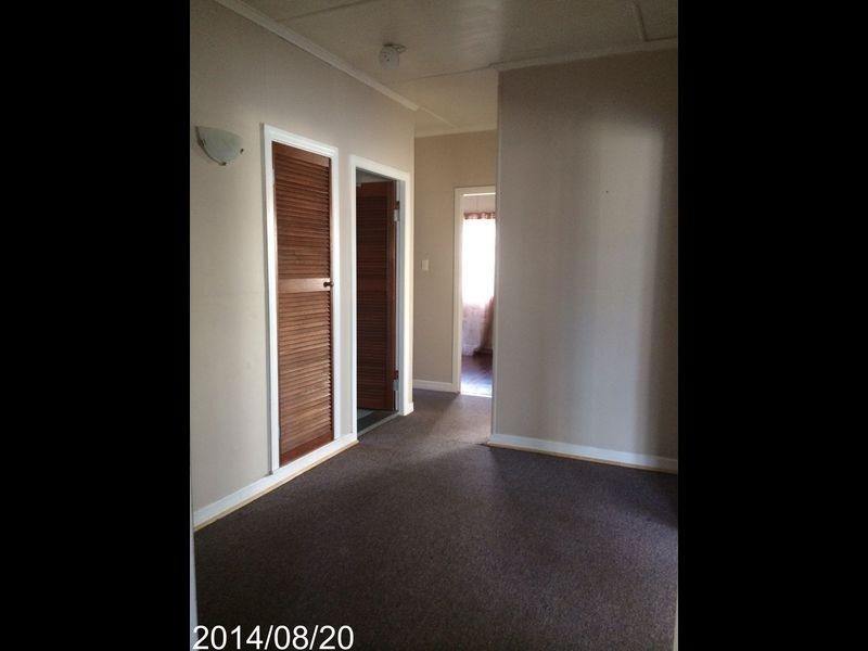 1A Fifer Street, Eastern Heights QLD 4305