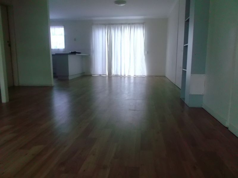 2/14a Macquarie Street, Booval QLD 4304