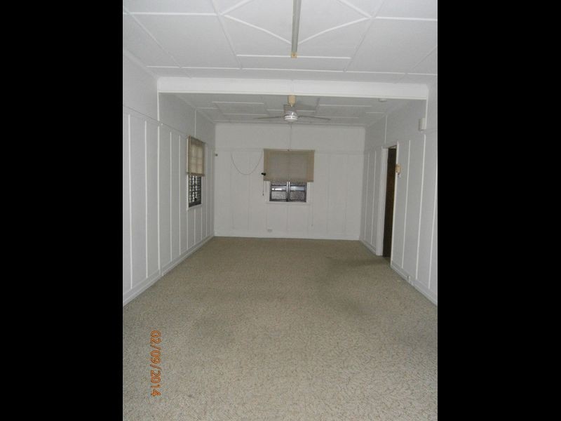 37 Hamilton Street, Booval QLD 4304