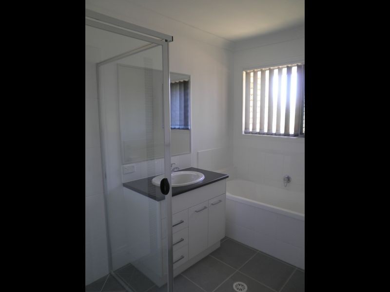 20 Amarni Avenue, Wulkuraka QLD 4305