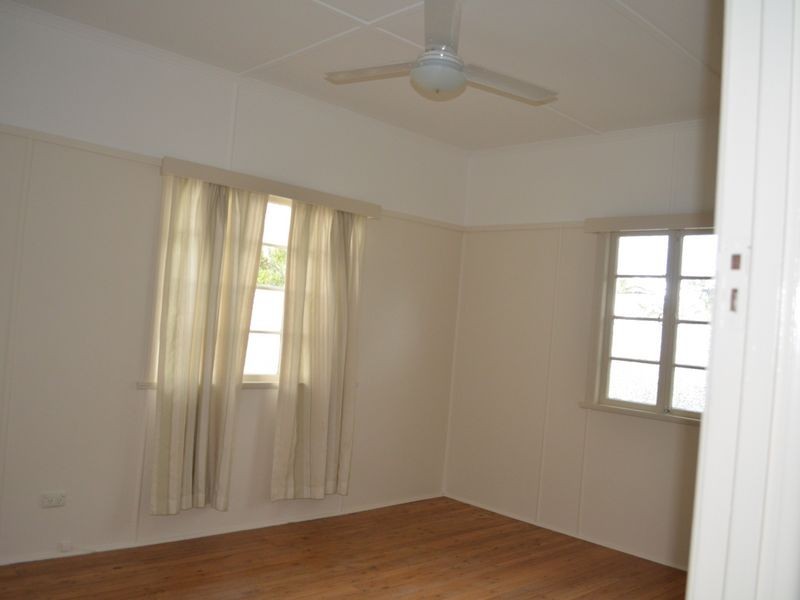 20 Harold Street, Bundamba QLD 4304