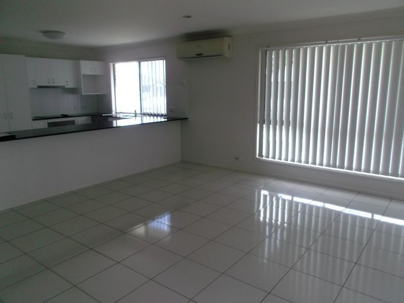 37 Pencarrow Crescent, Raceview QLD 4305