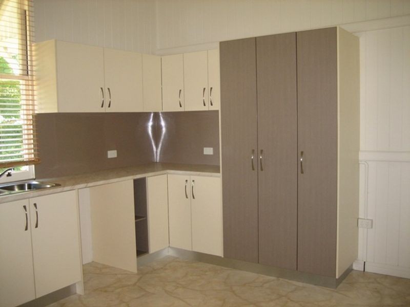 24 Cothill Road, Booval QLD 4304