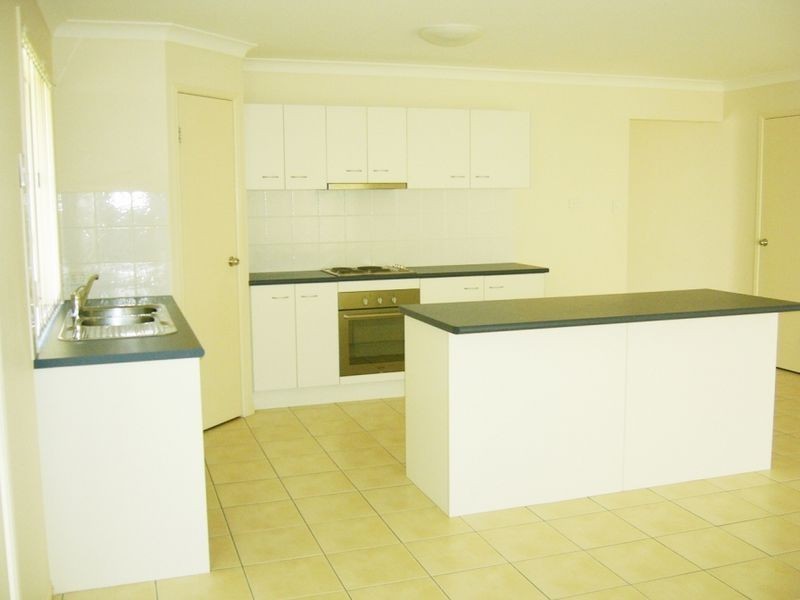 6 Katie Way, Raceview QLD 4305