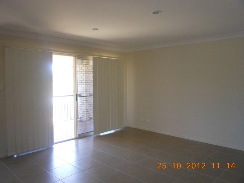 8 Barwell Street, Brassall QLD 4305