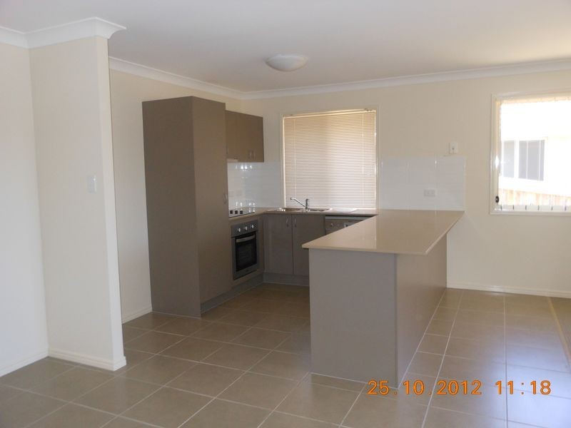 8 Barwell Street, Brassall QLD 4305