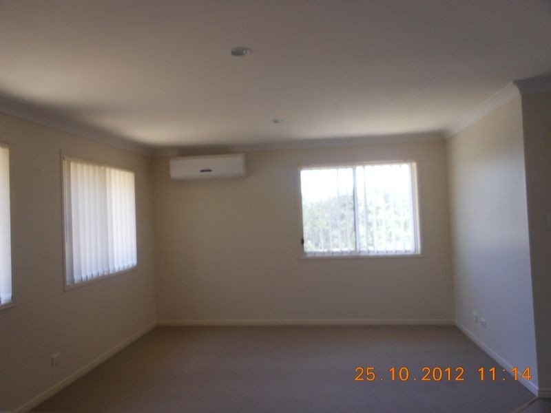 8 Barwell Street, Brassall QLD 4305