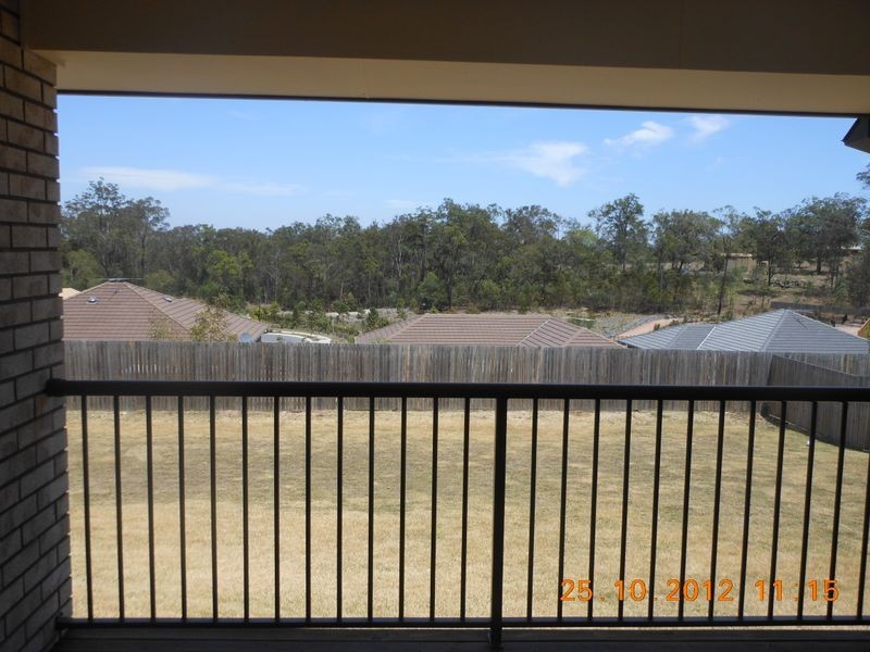 8 Barwell Street, Brassall QLD 4305