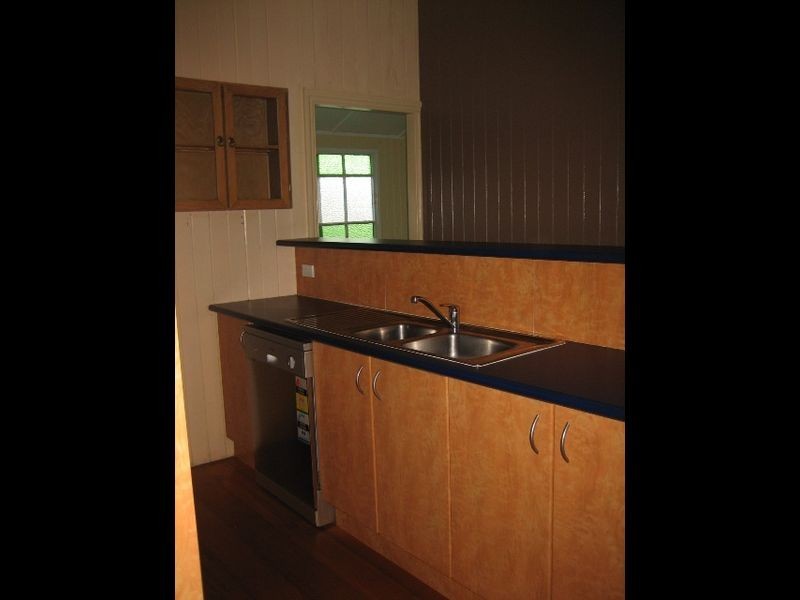 13 Whittaker Street, North Ipswich QLD 4305