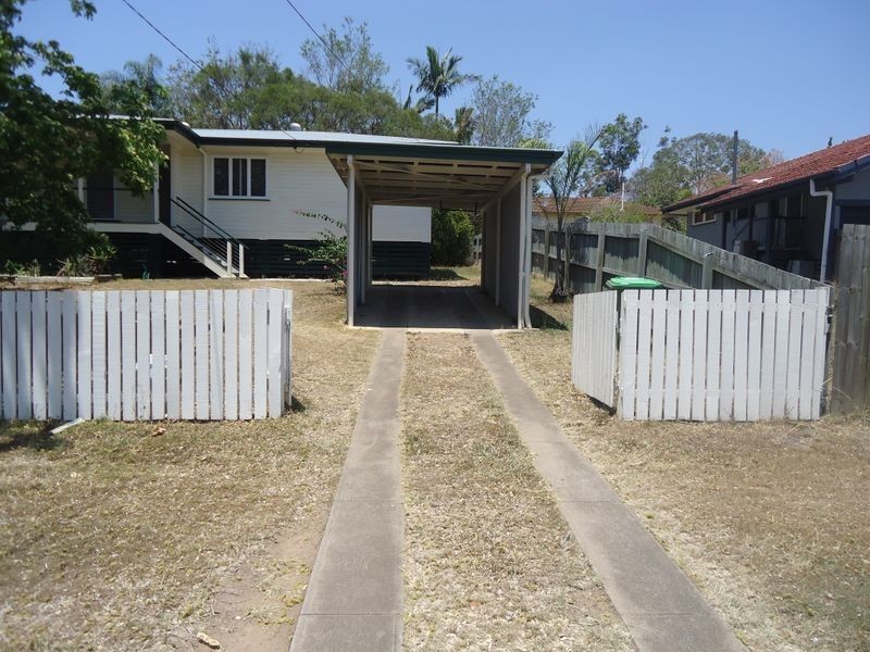 18 Flinders Drive, Leichhardt QLD 4305