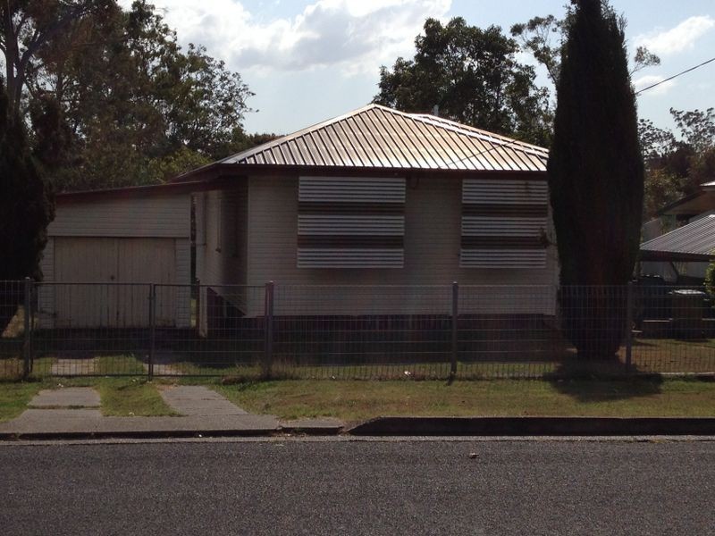 7 Lusitania Street, Newtown QLD 4305