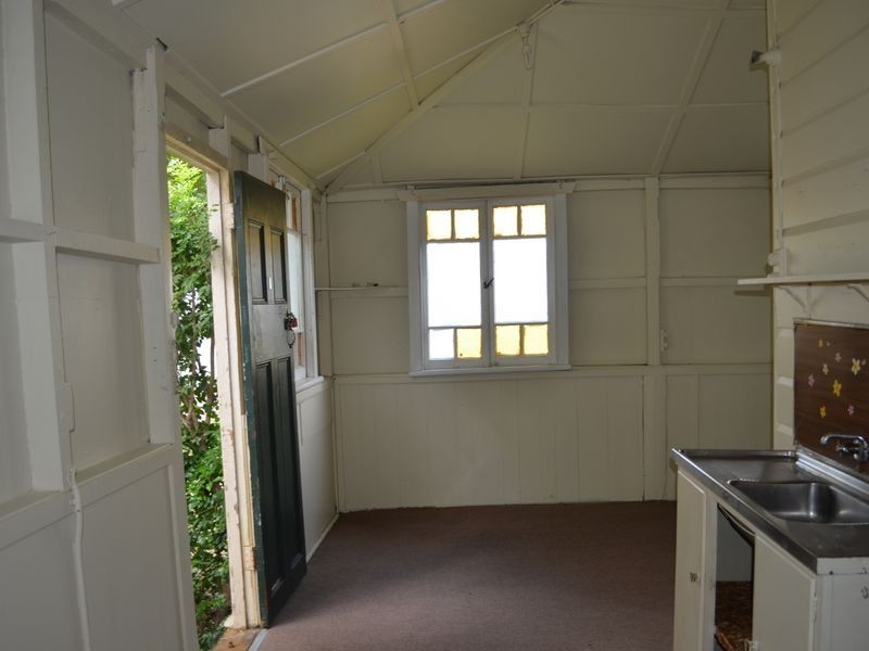 1/7 Brisbane Street, Ipswich QLD 4305