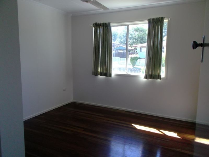 9 Mornington Crescent, One Mile QLD 4305