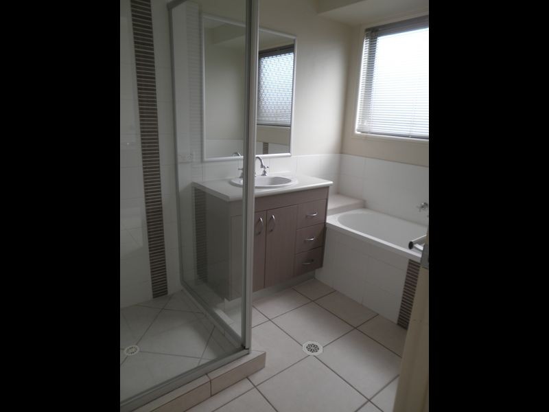 67 Banksia Drive, Raceview QLD 4305