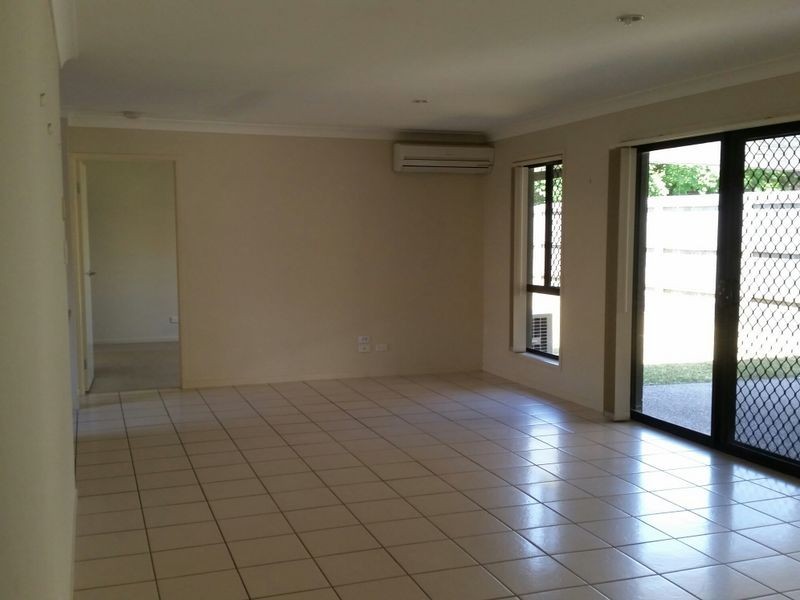 13 Bosswood Court, Yamanto QLD 4305