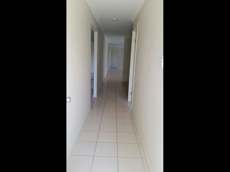 13 Bosswood Court, Yamanto QLD 4305