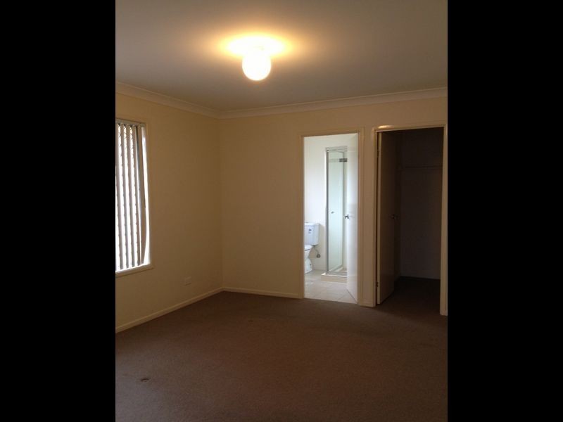 85 Grace Street, Wulkuraka QLD 4305