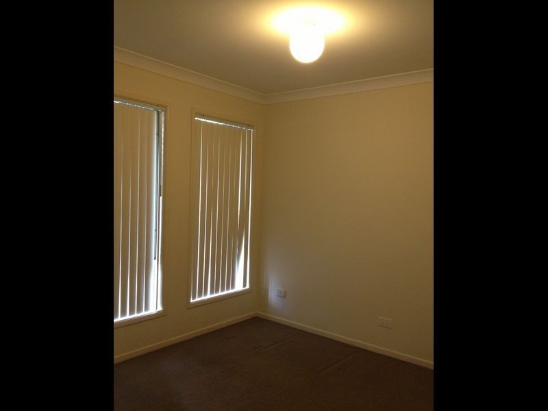 85 Grace Street, Wulkuraka QLD 4305