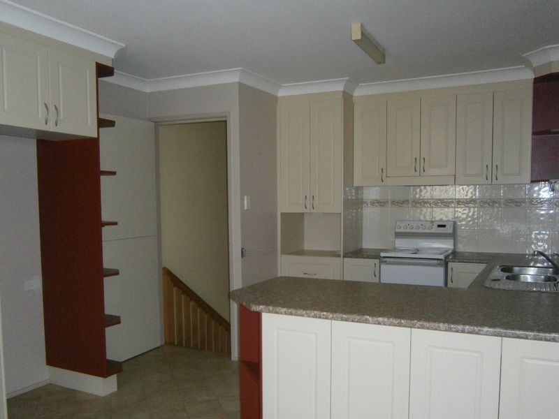 3 Carl Lane, North Ipswich QLD 4305