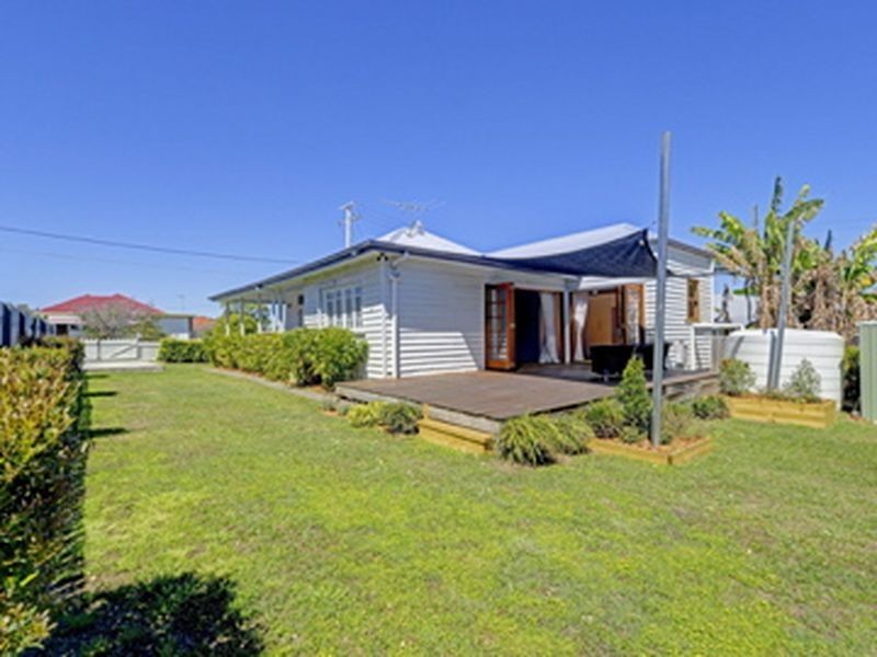 21A Grange Road, Newtown QLD 4305