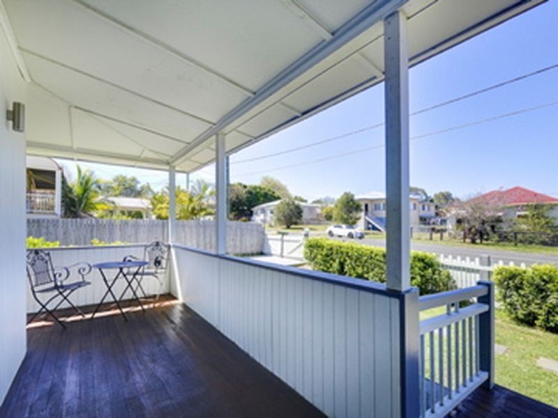 21A Grange Road, Newtown QLD 4305