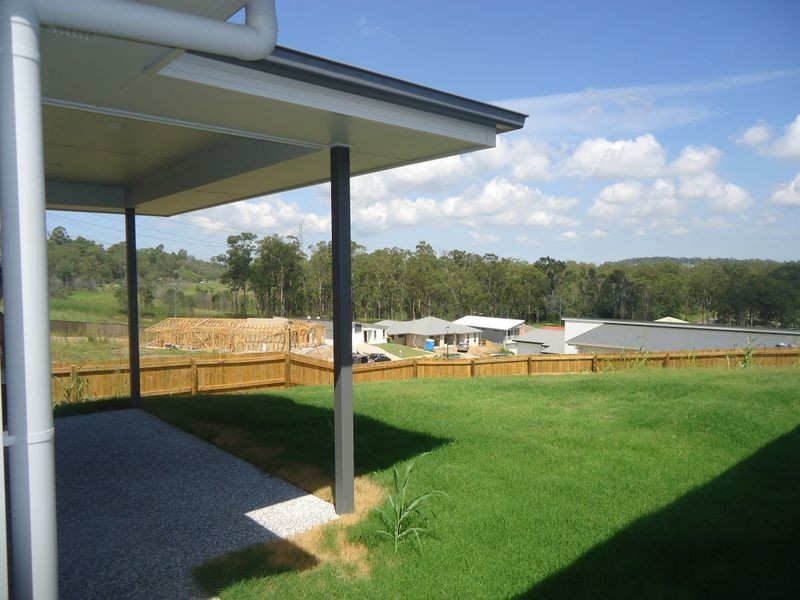 1/75 Brentwood Drive, Bundamba QLD 4304