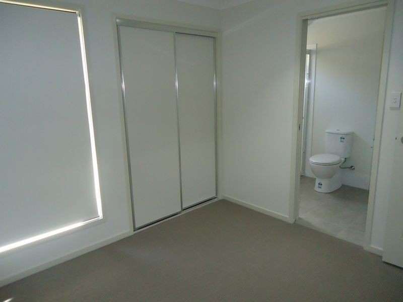 2/75 Brentwood Drive, Bundamba QLD 4304