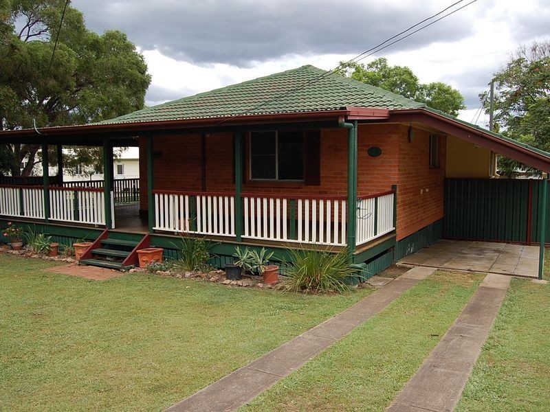 2 Peacock Street, One Mile QLD 4305