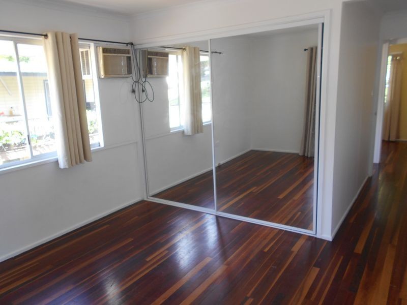 15 Belleglade Ave, Bundamba QLD 4304