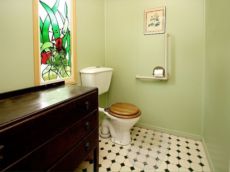 18 Waghorn st, Woodend QLD 4305