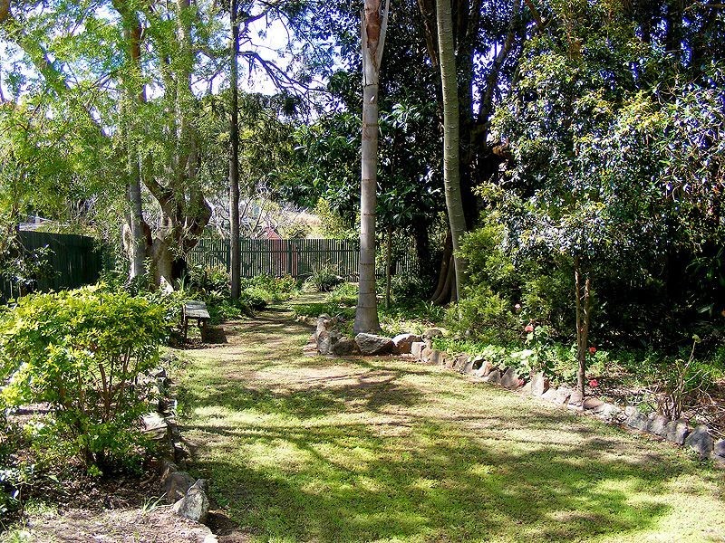 18 Waghorn st, Woodend QLD 4305