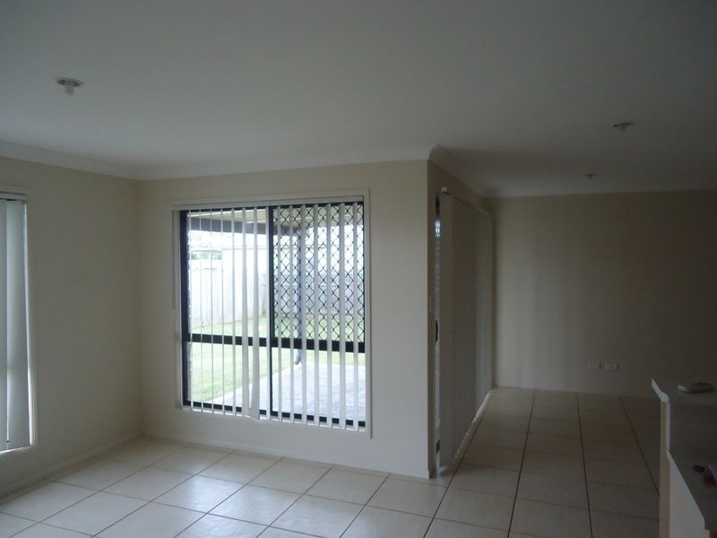 20 Banksia Drive, Raceview QLD 4305