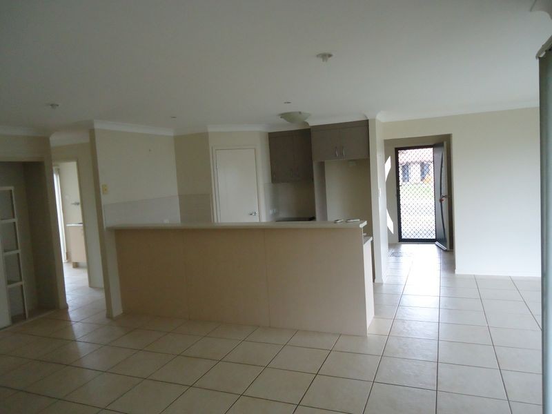 20 Banksia Drive, Raceview QLD 4305
