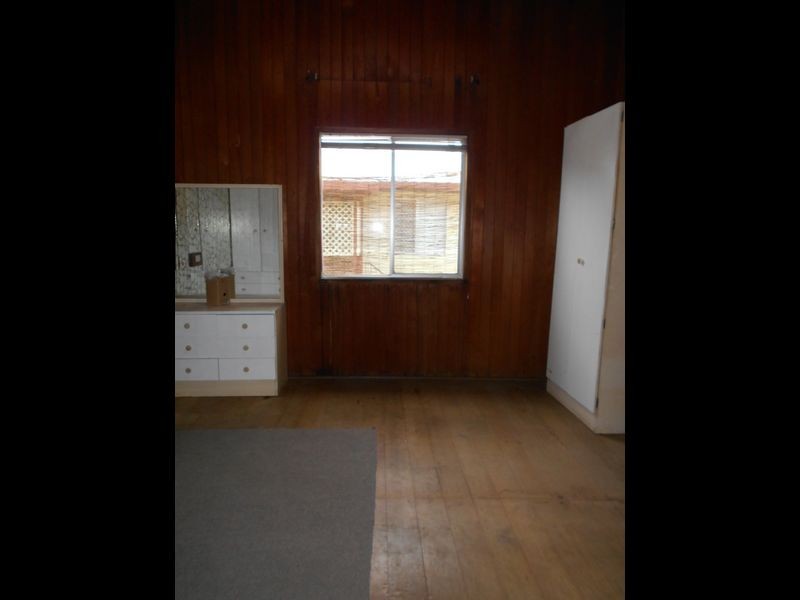 57 Holdsworth Road, North Ipswich QLD 4305