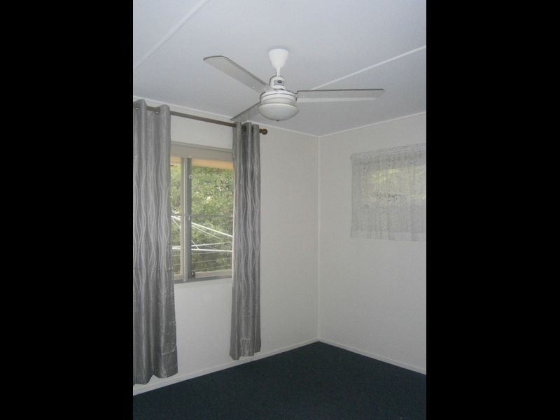 8 Odette Street, Leichhardt QLD 4305