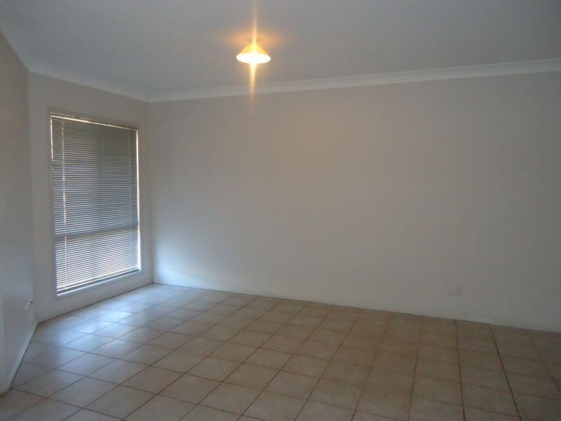 3/316 Redbank Plains Road, Bellbird Park QLD 4300