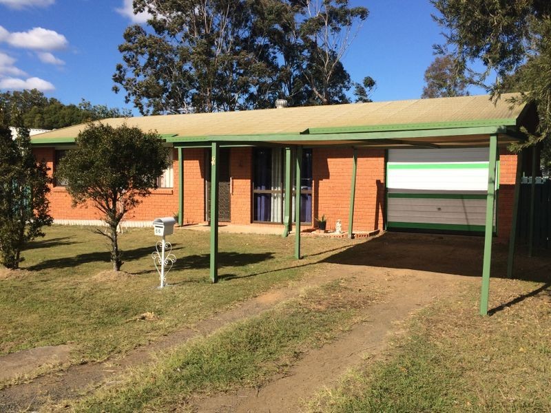 66 Collins Street, Brassall QLD 4305