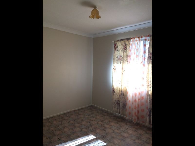 66 Collins Street, Brassall QLD 4305