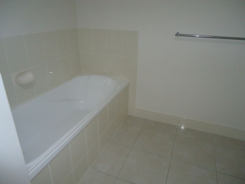 104a Wildey Street, Raceview QLD 4305